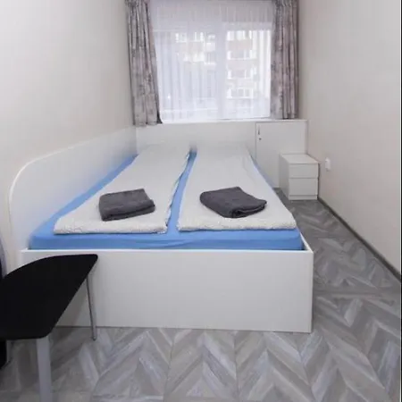 The Yellow Appartement *